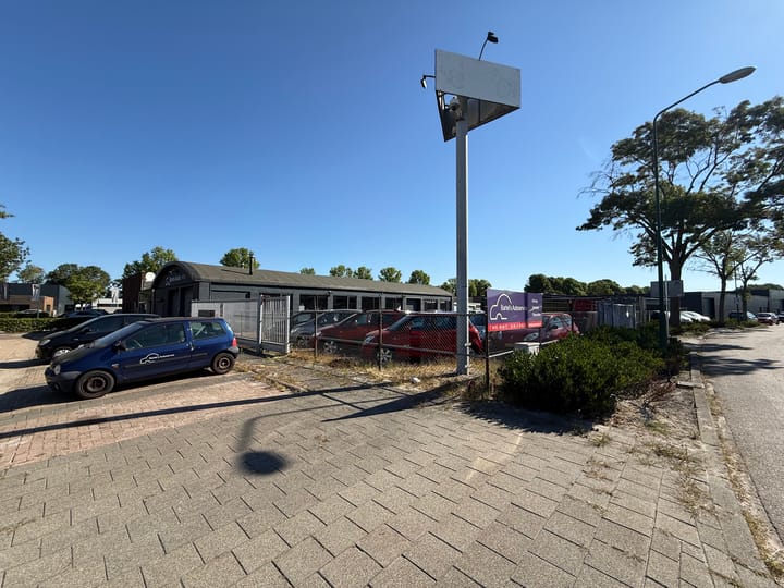 Canadesestraat 8, Kaatsheuvel