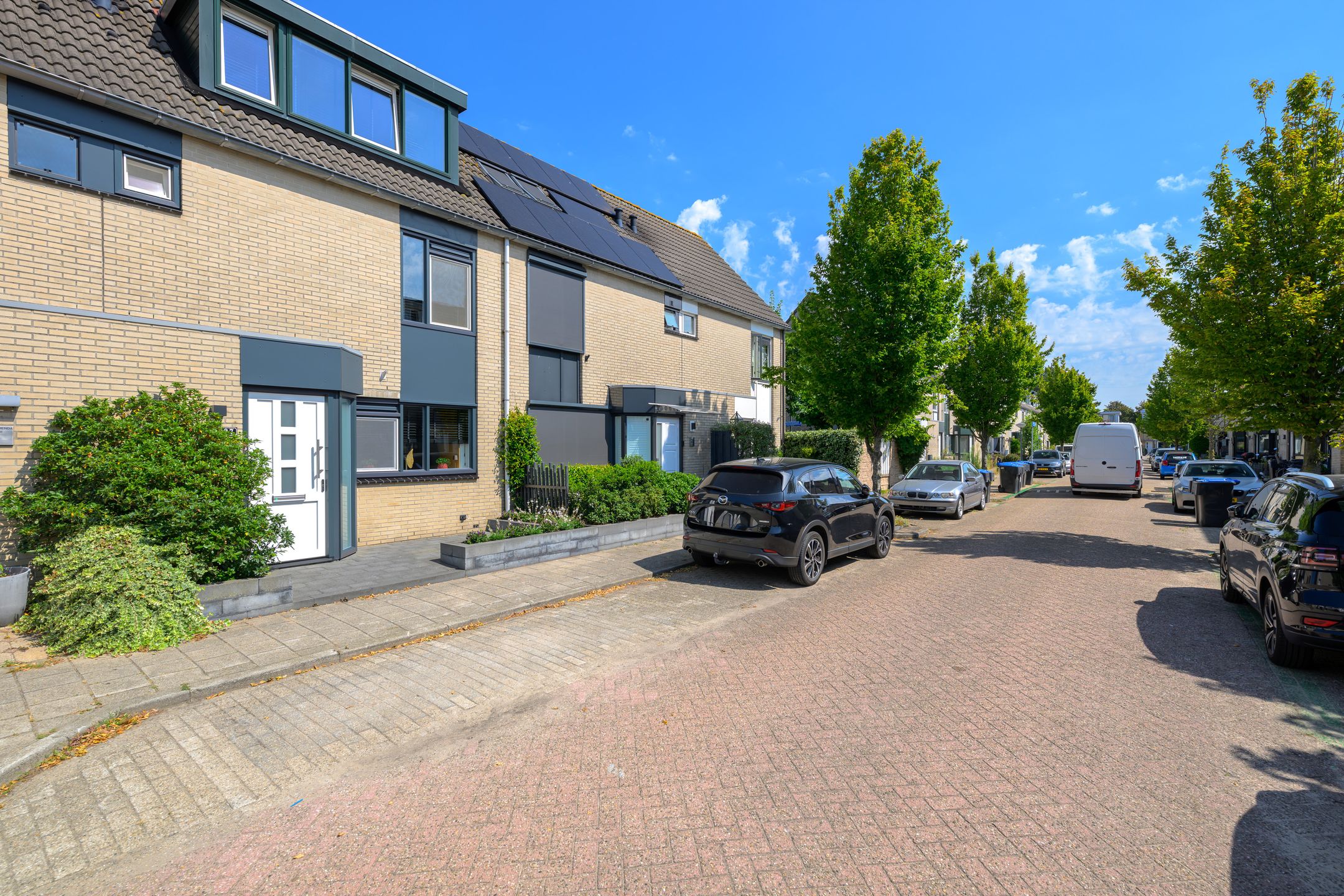 Foto 3 van Clariet Kok-van Alphenstraat 27