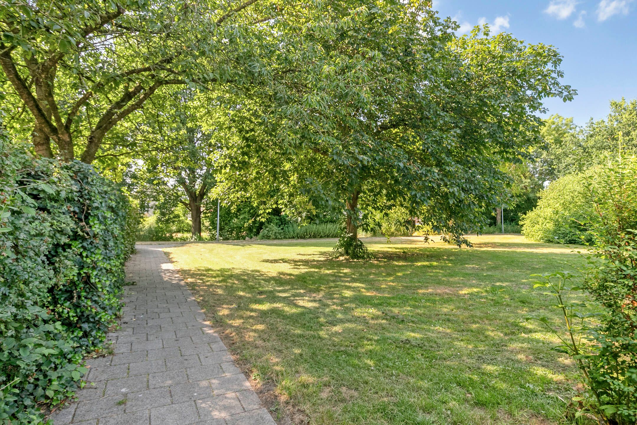 Photo 42 of Neckarstraat 6