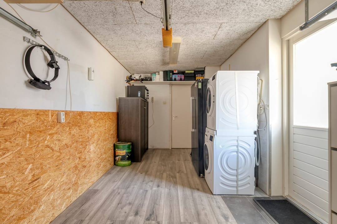 Photo 38 of Neckarstraat 6