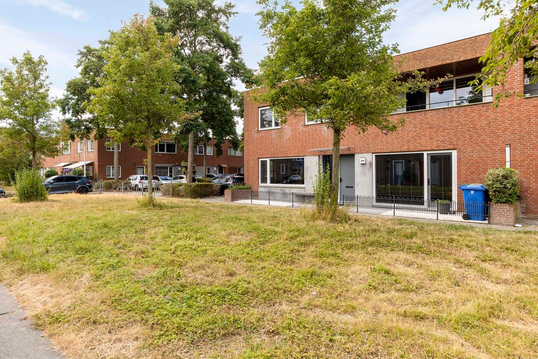 Foto 43 van Dirkslandstraat 40-A