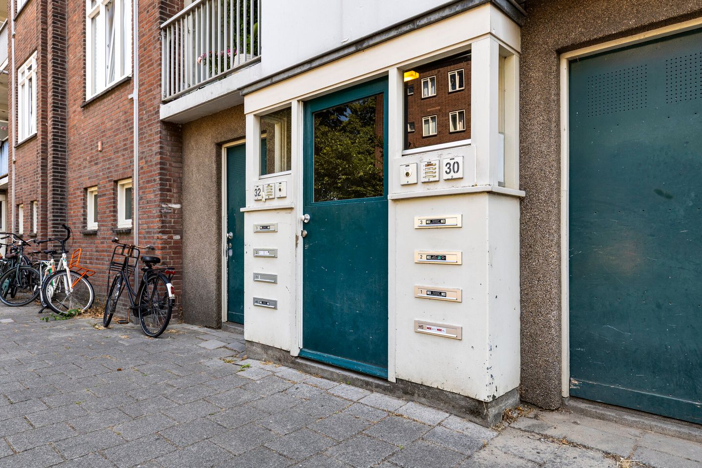 Foto 14 van Fritz Conijnstraat 32-3