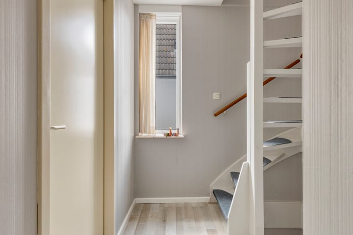 Tussenwoning te koop: Eufraatstraat 13, Alkmaar