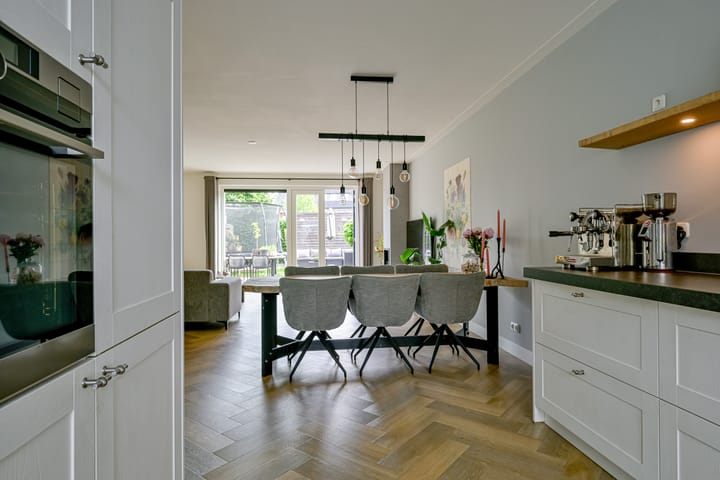 Tussenwoning te koop: Meerval 25, Schagen