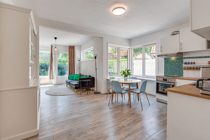 Appartement te koop: Gijsbrecht van Amstelstraat 74B, Hilversum