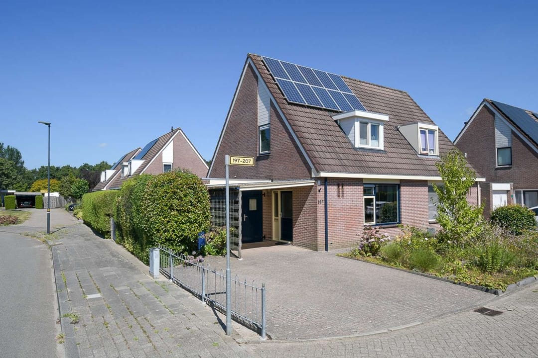 Foto 1 van Hanebalken 197