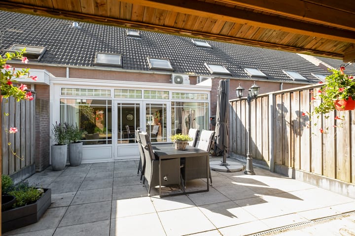 Tussenwoning te koop: Geelster 62, Oldenzaal