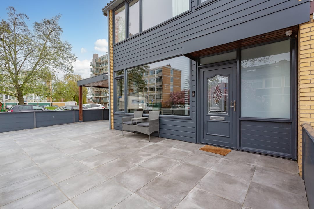 Photo 47 of Van der Waalsstraat 2
