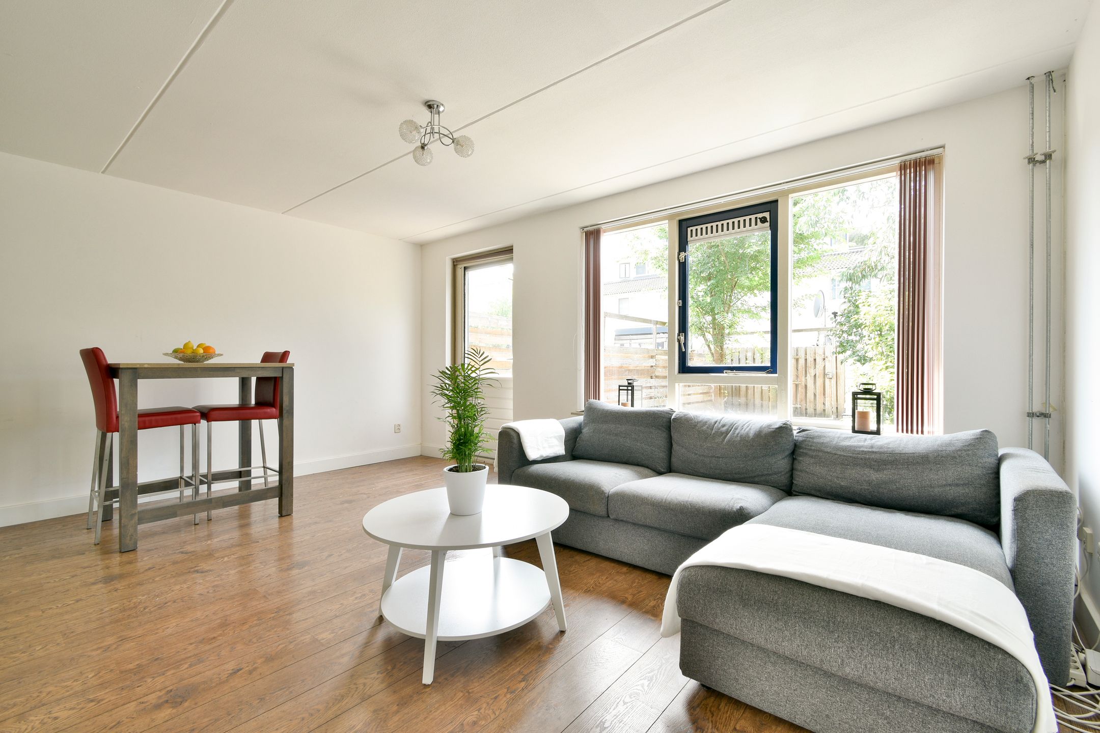Photo 9 of George Sandstraat 6