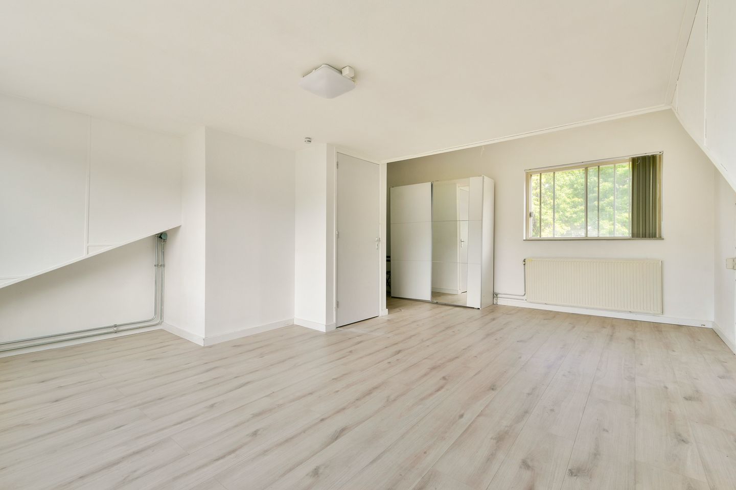 Photo 25 of George Sandstraat 6