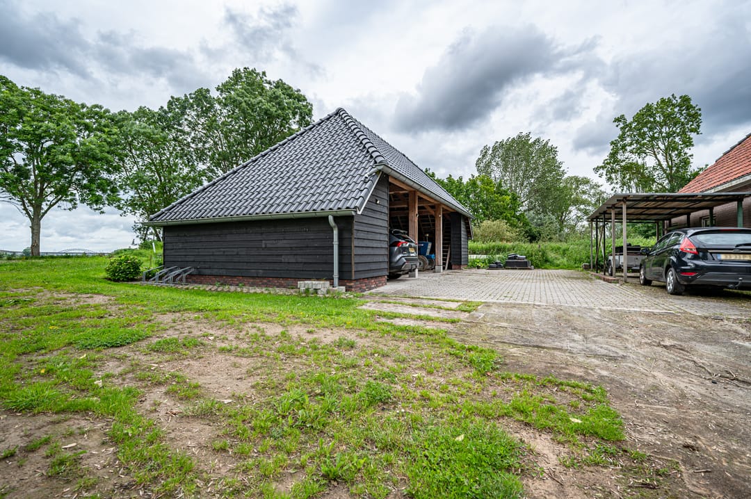 Photo 52 of Schellerdijk 12