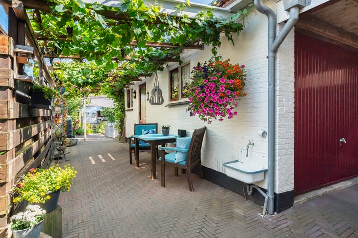 Hoekwoning te koop: Schoolstraat 99, Goor