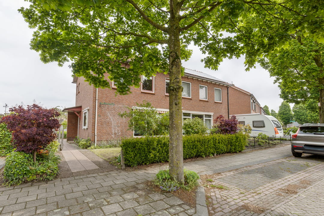 Foto 47 van Troelstrastraat 25