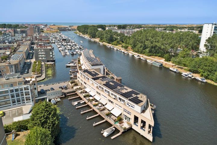 Tussenwoning te koop: 't Schip 8, Katwijk (Zh)