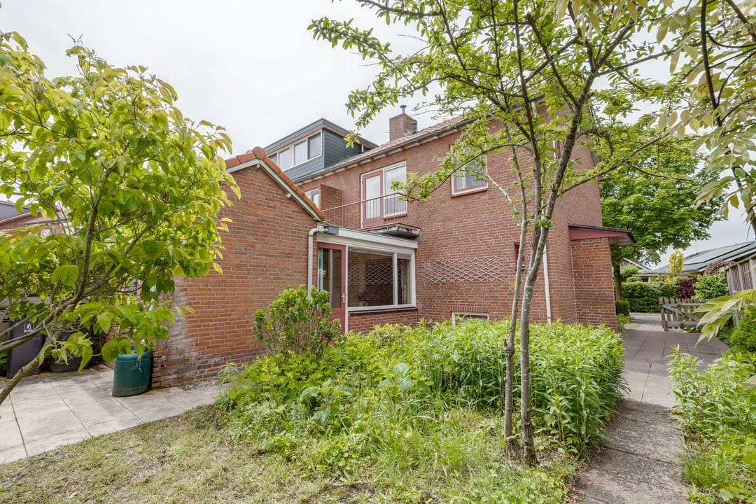 Foto 46 van Troelstrastraat 25