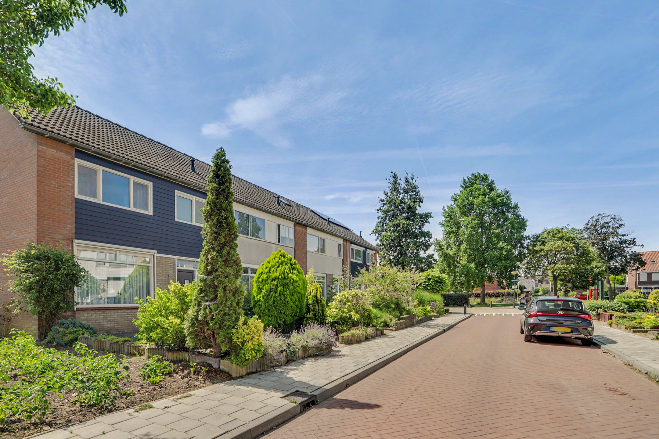 Photo 33 of Roerdompstraat 8
