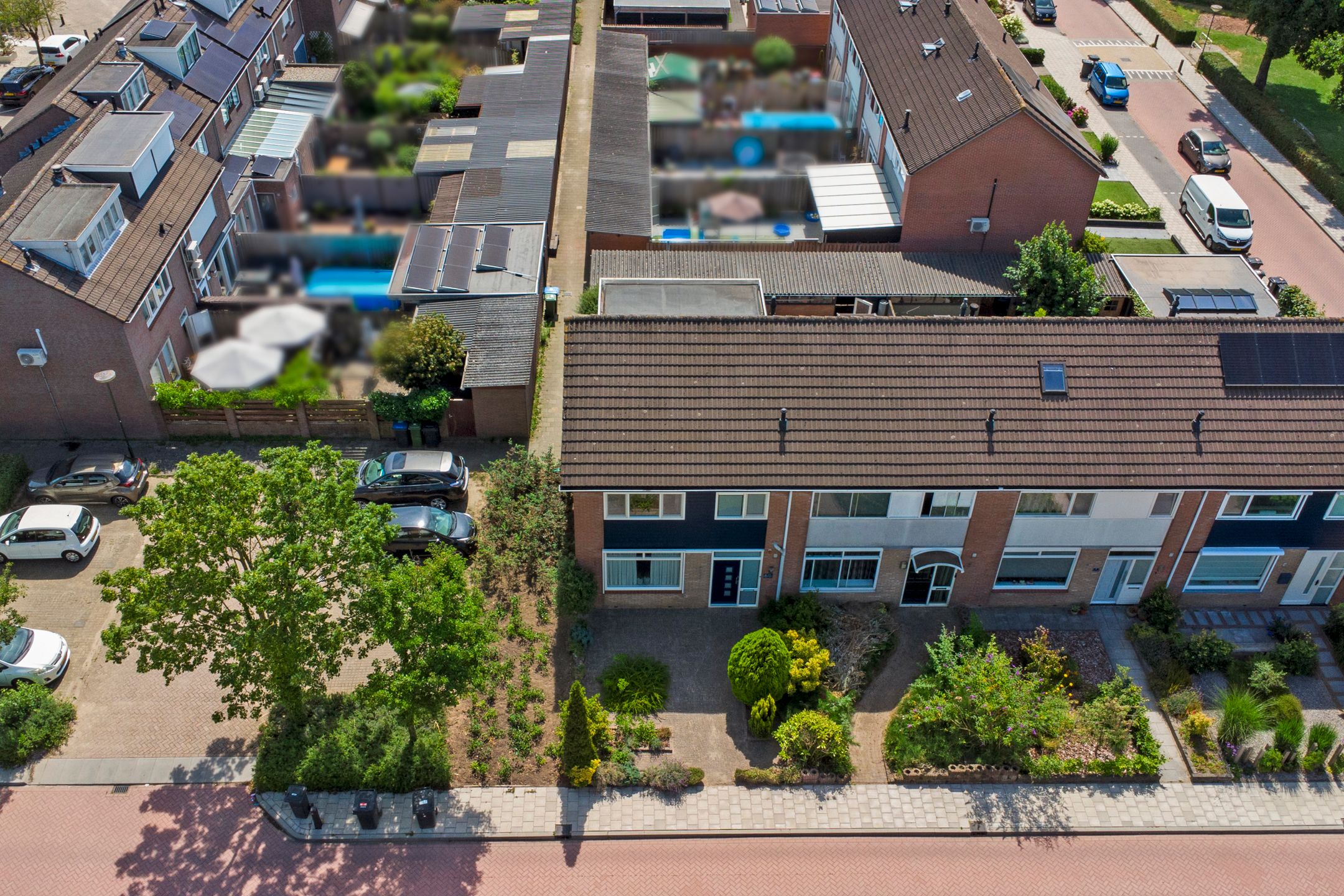 Photo 30 of Roerdompstraat 8