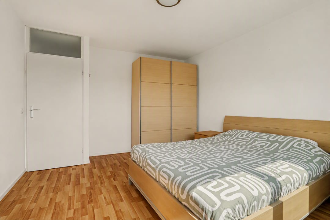 Photo 11 of Roerdompstraat 8