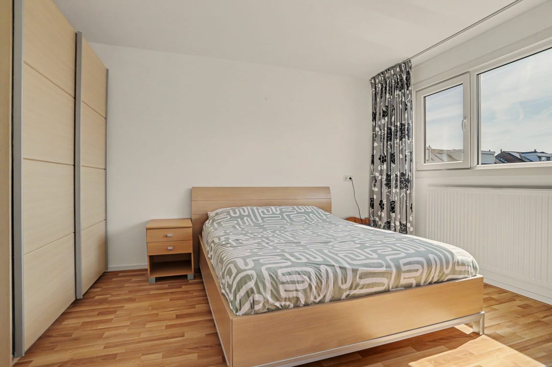 Photo 13 of Roerdompstraat 8