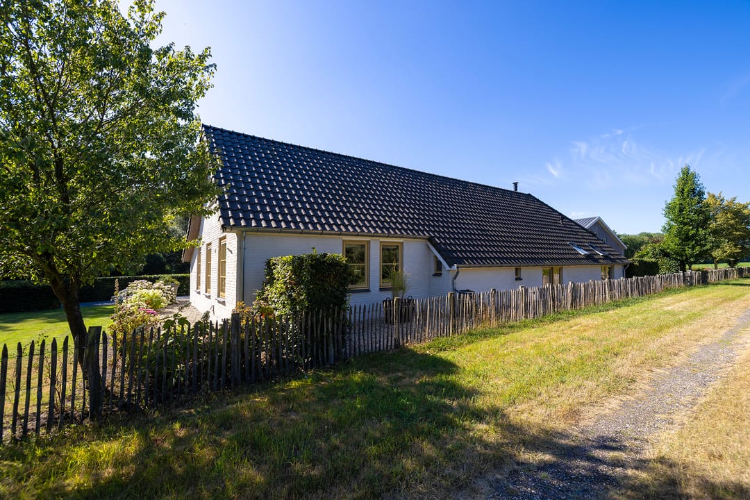 Photo 116 of Meeuwenweg 22