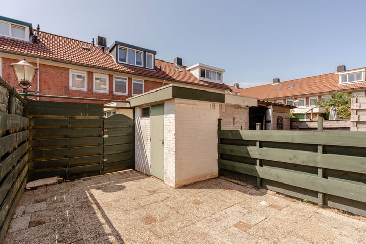 Tussenwoning te koop: Voornestraat 17, Amsterdam