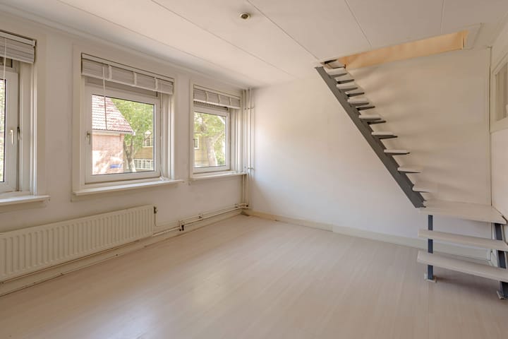 Tussenwoning te koop: Voornestraat 17, Amsterdam