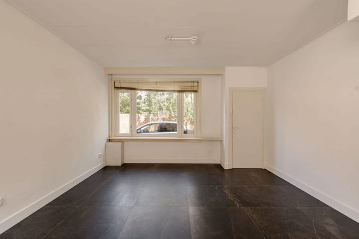 Tussenwoning te koop: Voornestraat 17, Amsterdam