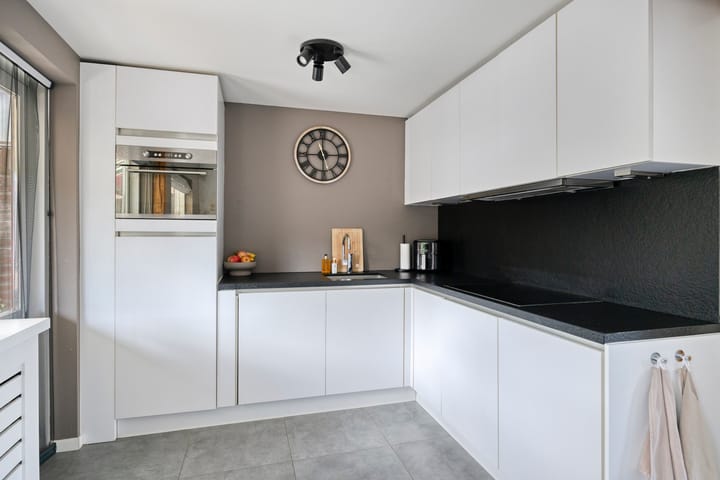 Photo 2 of van Graftstraat 9
