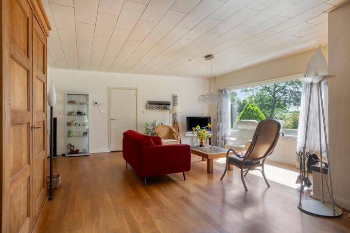 Vrijstaande woning te koop: Hulsterseweg 5, Axel