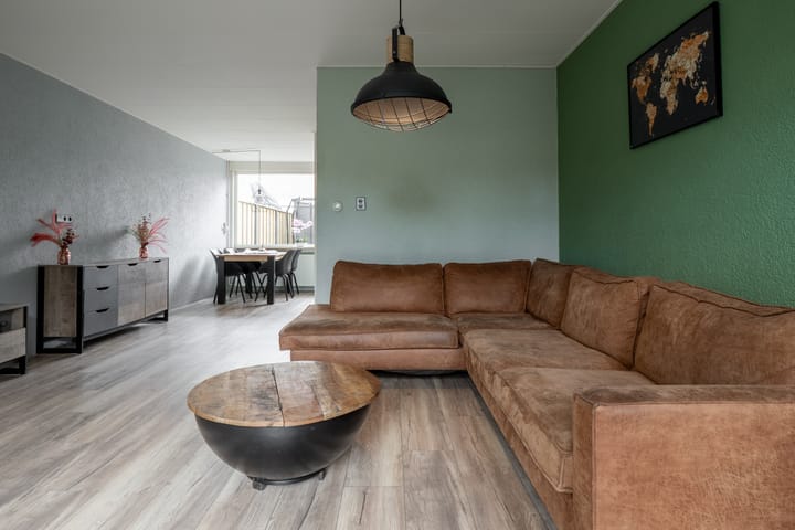 Hoekwoning te koop: Anemoonstraat 63, Enschede