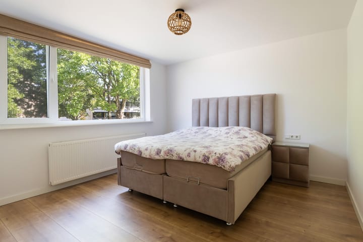 Hoekwoning te koop: Kamperfoeliestraat 2, Soest