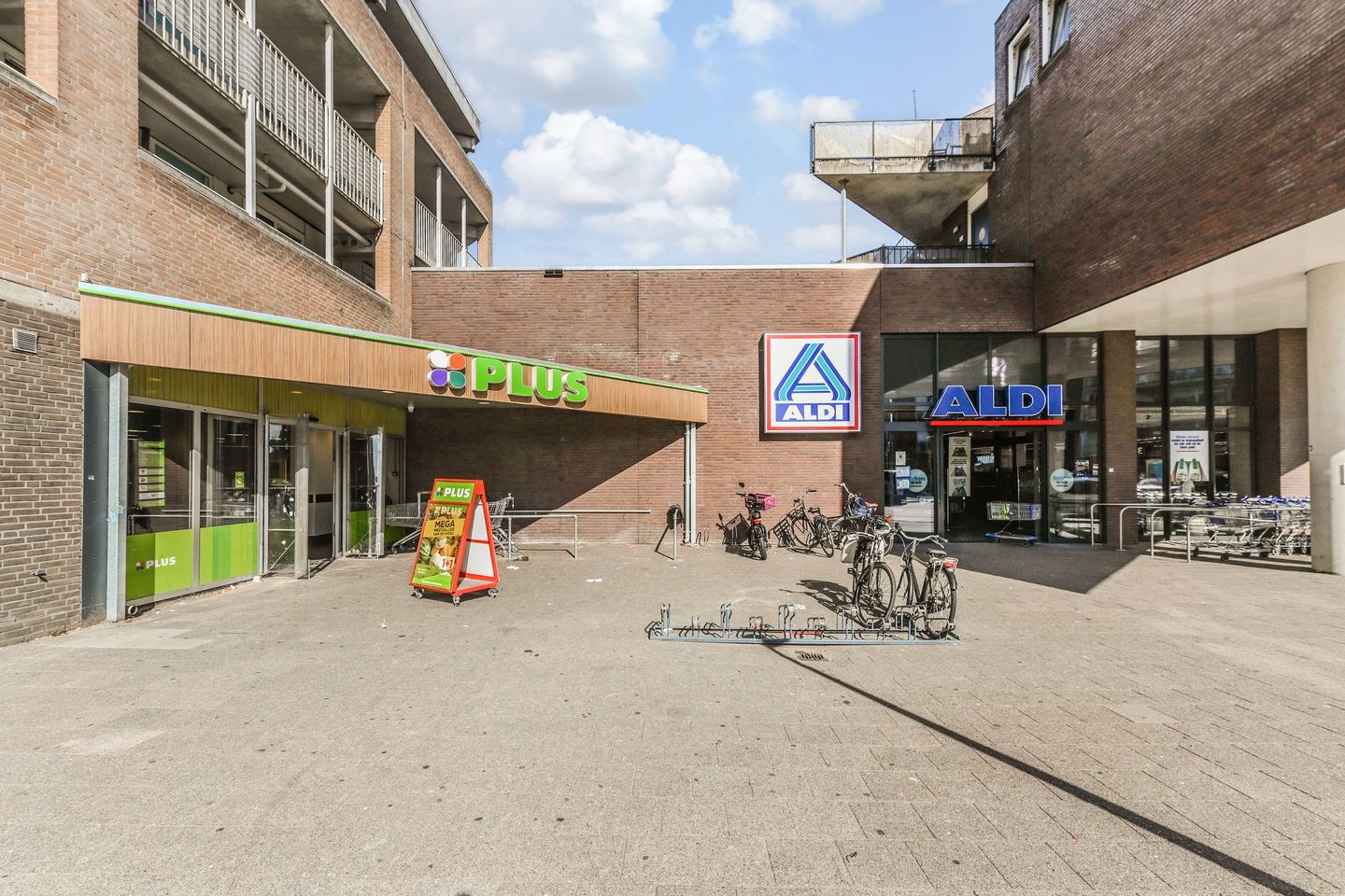 Photo 29 of Zuidplaslaan 450