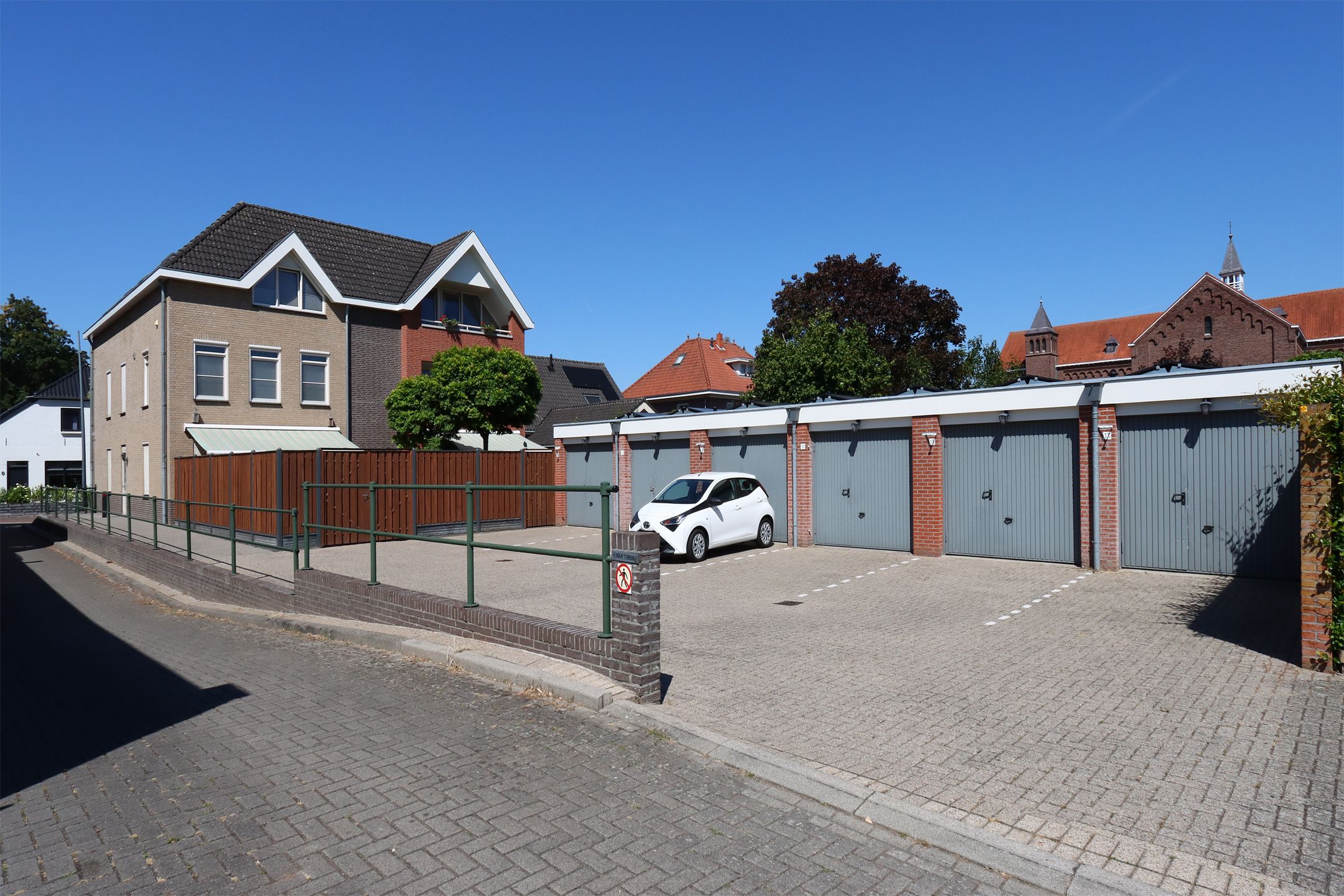 Photo 6 of Pannenstraat 17-D