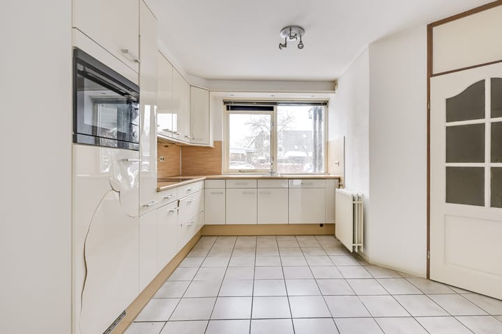Tussenwoning te koop: Loopeend 7, Nieuwegein