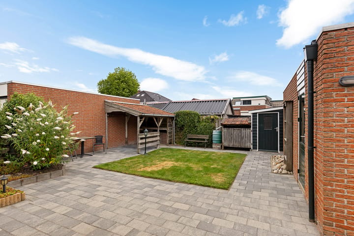 Vrijstaande woning te koop: Roggepaed 7, Ureterp