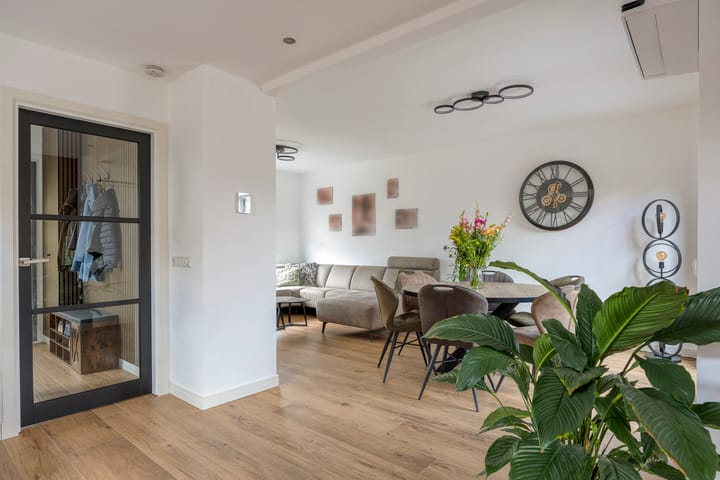 Hoekwoning te koop: Sint Gertrudisstraat 19, Maasbracht