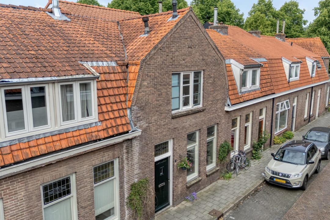 Foto 2 van Trompstraat 6