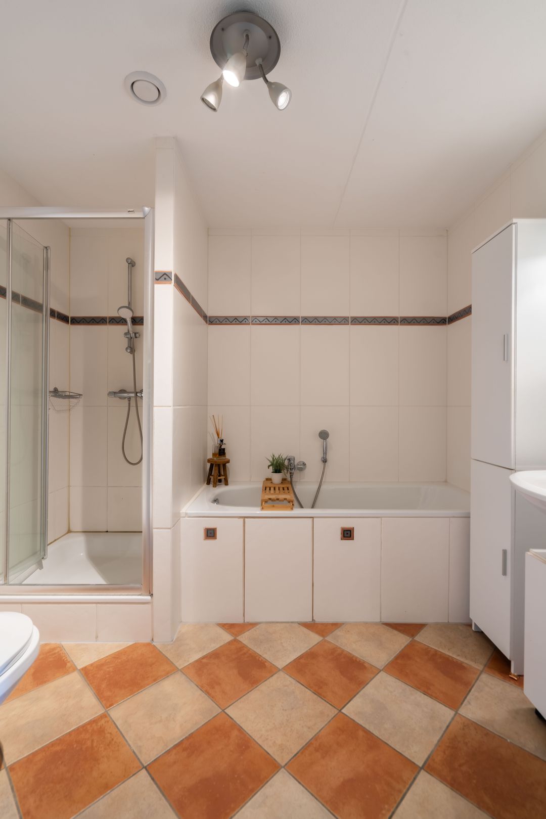 Photo 32 of Odahoevestraat 24