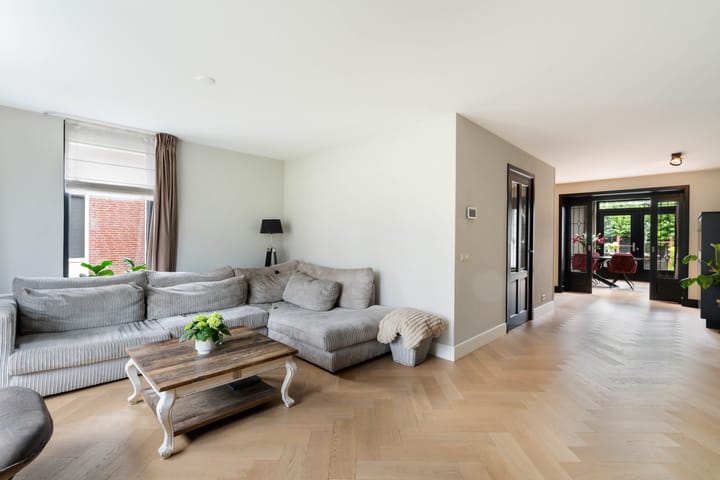 Tussenwoning te koop: Odahoevestraat 24, Weert