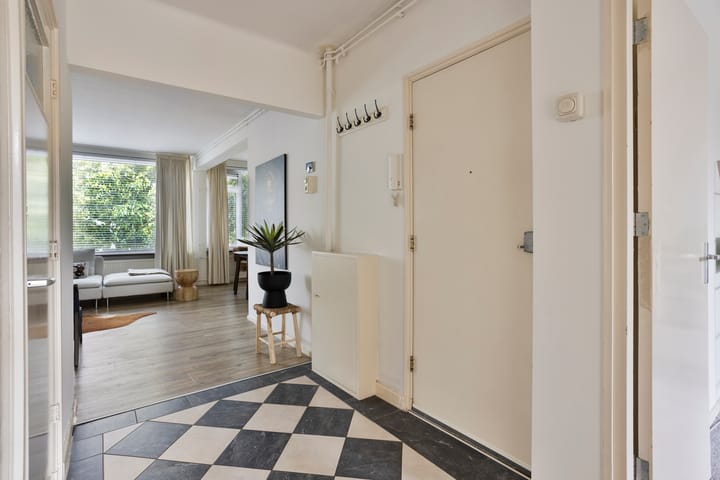 Appartement te koop: Van Lawick van Pabststraat 107-1, Arnhem