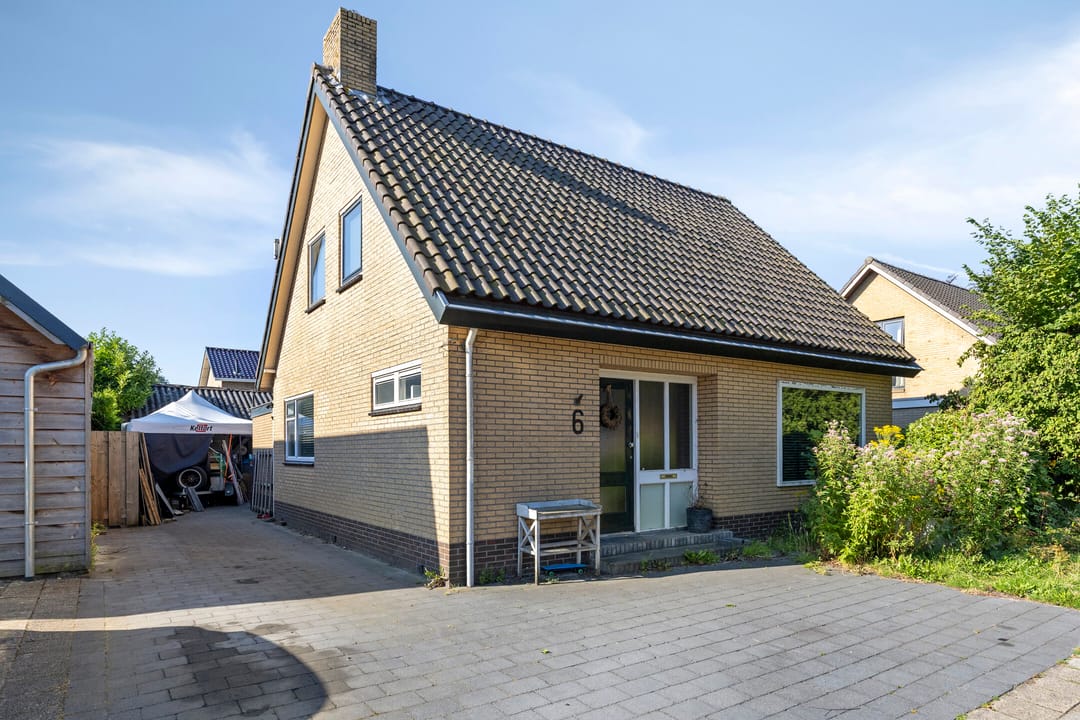 Photo 2 of Toonstrastraat 6