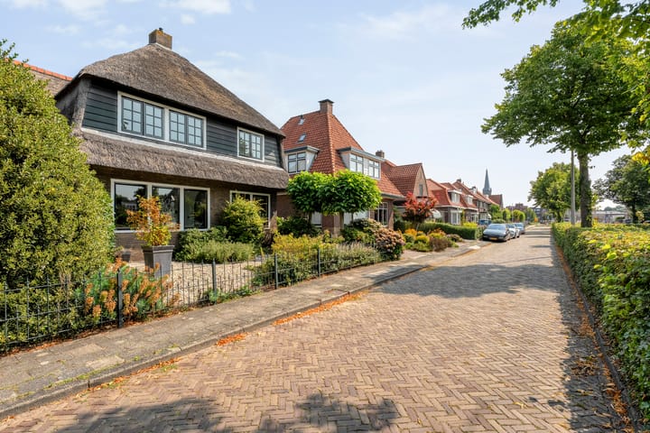 Vrijstaande woning te koop: Tukseweg 84, Steenwijk