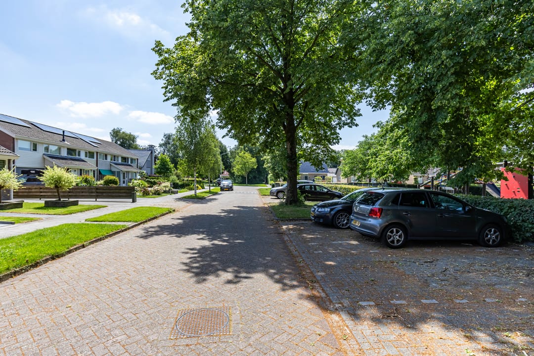 Foto 41 van José Vigevenoweg 11