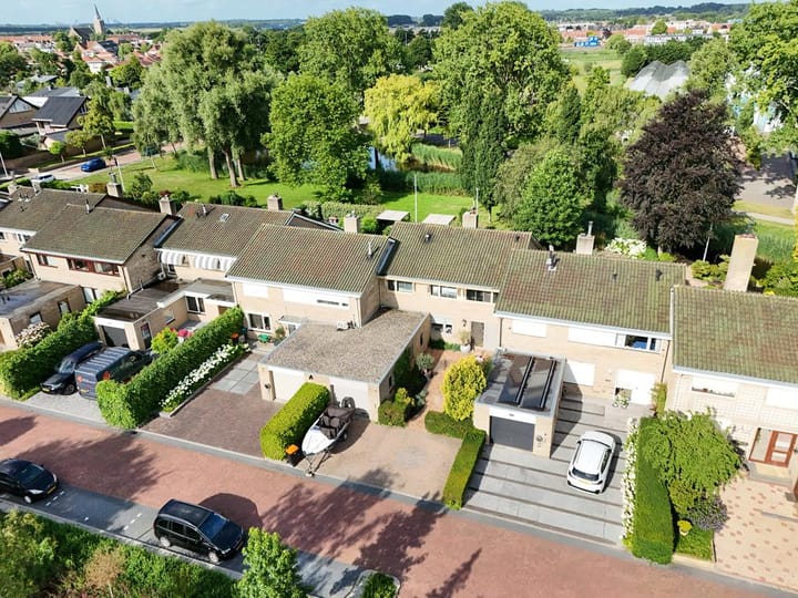 Tussenwoning te koop: Koningin Wilhelminalaan 7, Rijnsburg