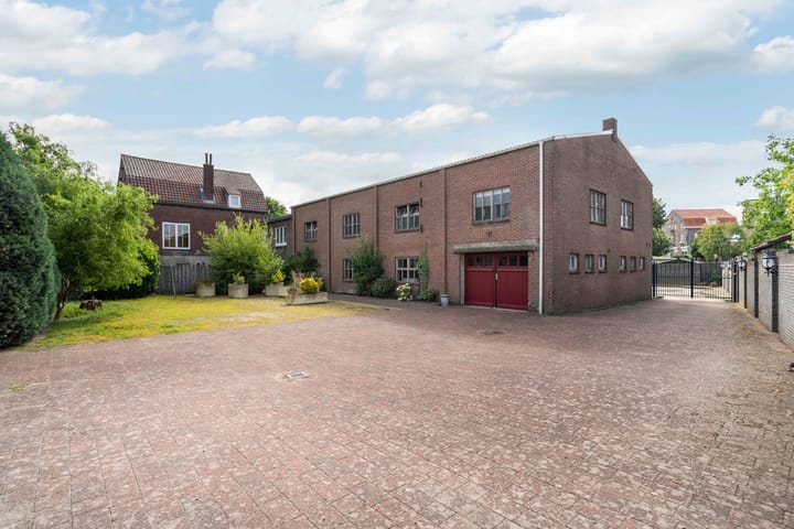 Foto 2 van Aan Vijftien 18