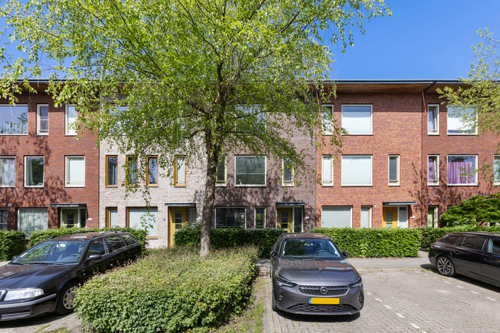 Foto 4 van Kochstraat 63-4