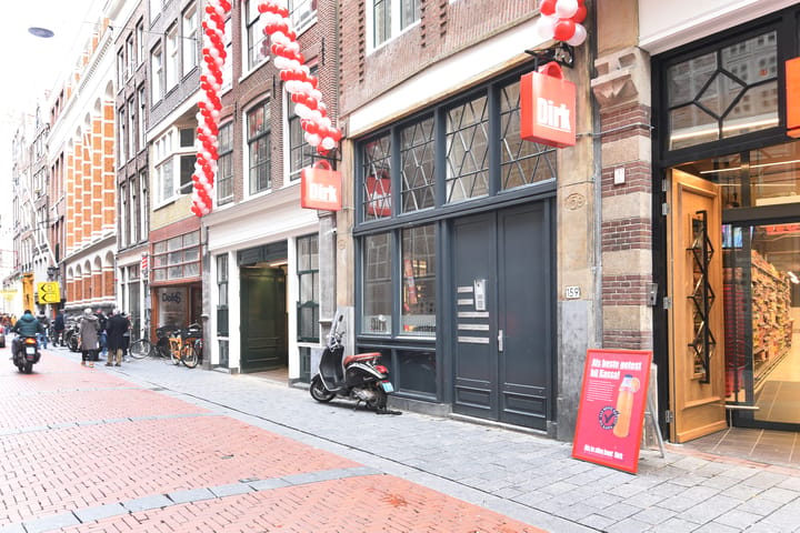 Foto 3 van Warmoesstraat 159-F