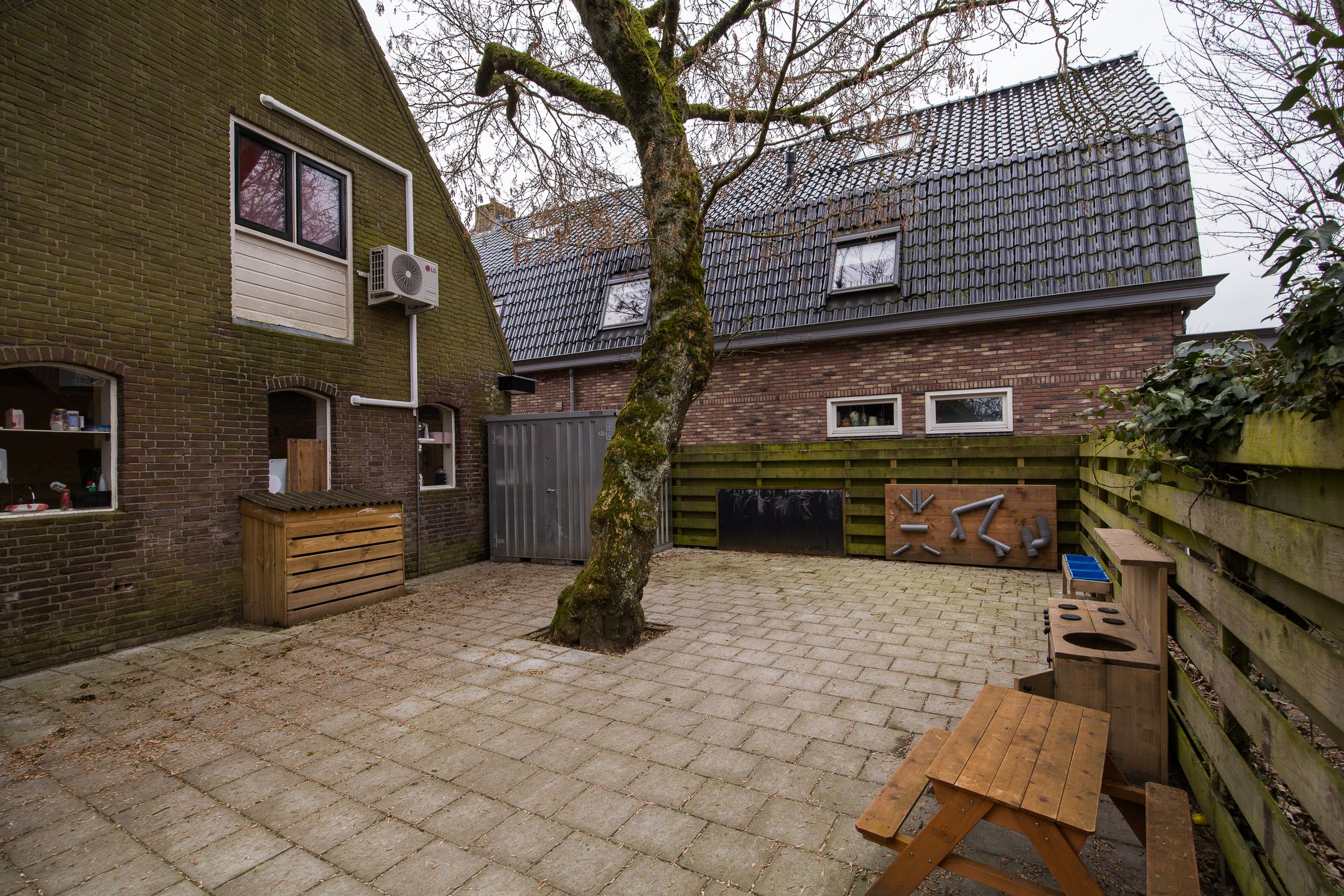 Photo 33 of Woestijgerweg 137
