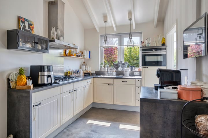 Vrijstaande woning te koop: Provincialeweg 11, Sint-Maartensdijk