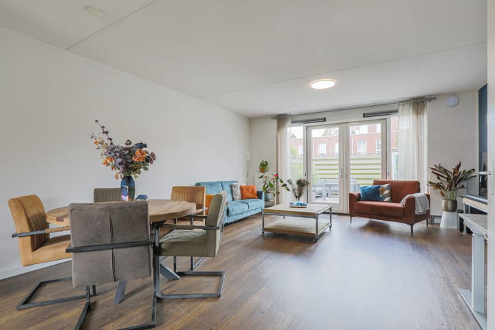 Tussenwoning te koop: Het Veld 47, Hooglanderveen